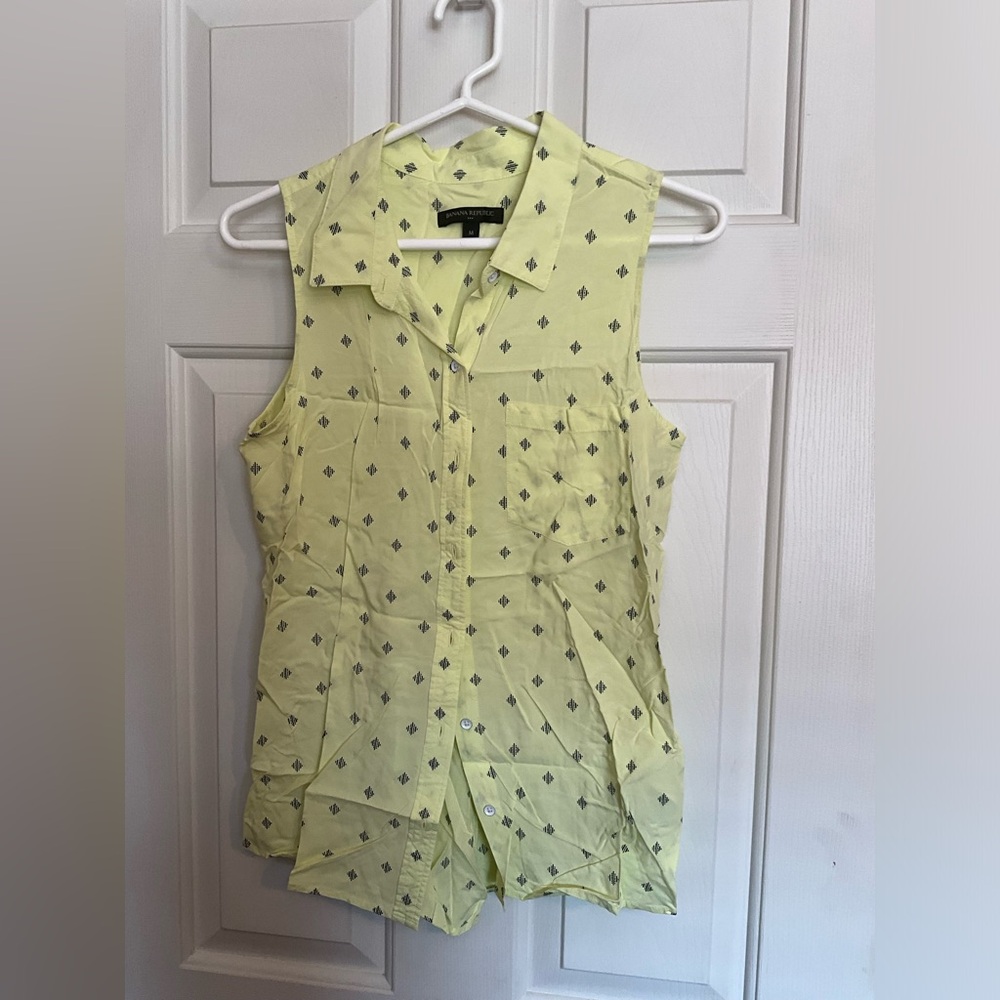 Banana Republic button down top